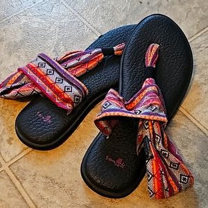 Women's Sanuk sandles